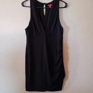 Black Sleeveless Dress